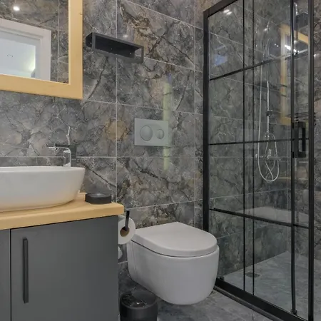 Villa Sitrin 1 *