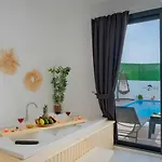 Sitrin 1 Villa *